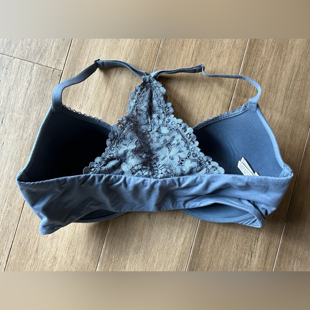 Victoria Secret Racerback Demi - Picture 2 of 5